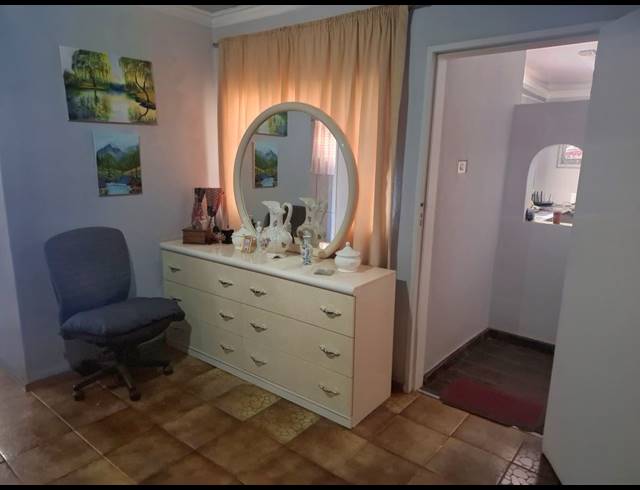 17,131M² SMALLHOLDING FOR SALE IN HILLSIDE